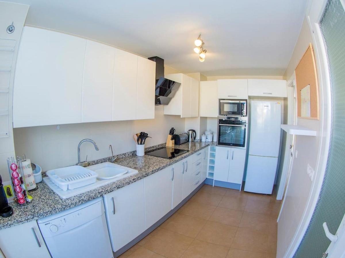 Immaculate 2-Bed Apartment In 페고 외부 사진